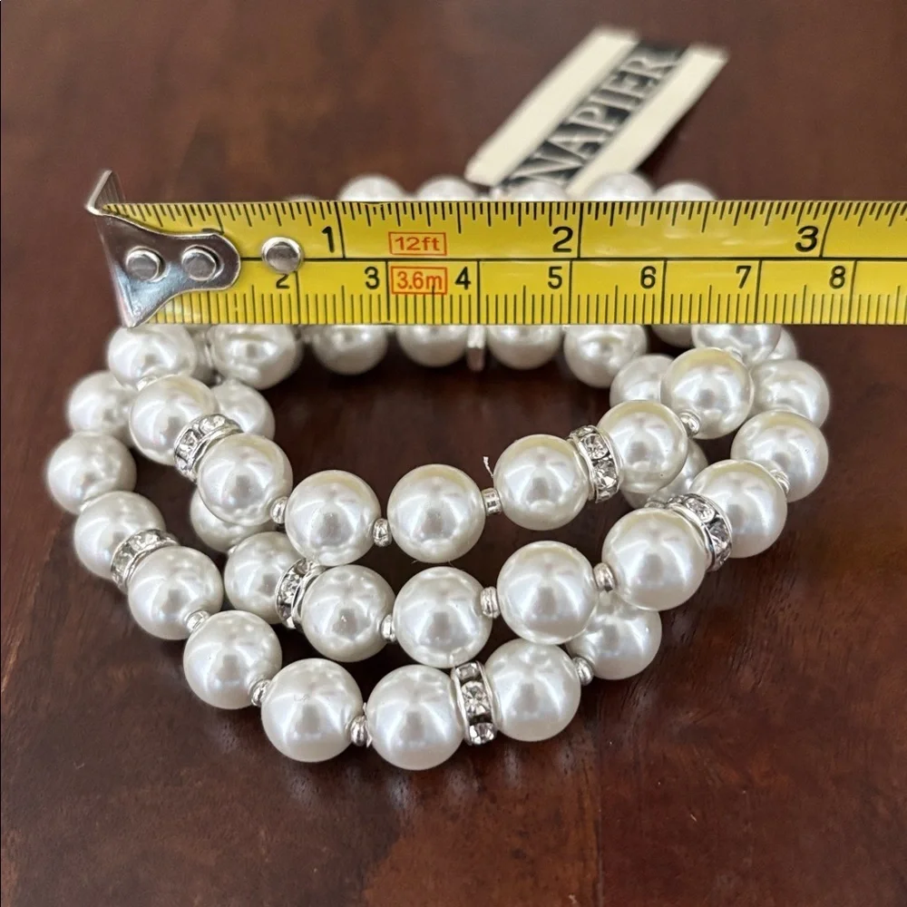 Napier Triple Row, white beads w/silver rhinestone studded bobble stretch - Picture 5 of 6